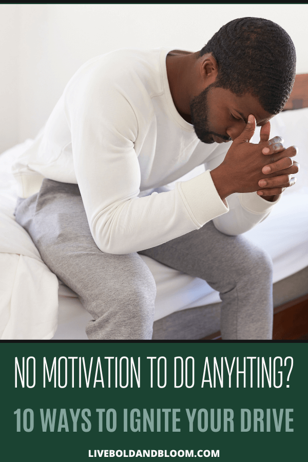 Are you thinking, “I have no motivation, so I'm just going to sit here and stare at my phone.” Does that describe how you feel about getting things done today? And you'd do just that except for the nagging little voice in your head that keeps telling you to get off your butt and do something productive. #motivation #personalgrowth #mindfulness #mindset #selflove