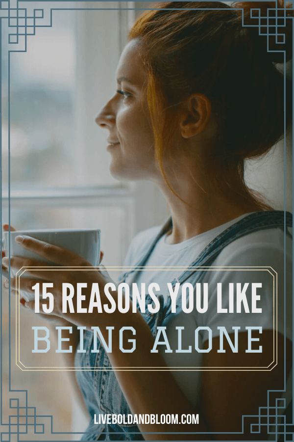 你总是喜欢独处。你的大脑总是在说“我喜欢独处”，有时它会让你思考为什么。阅读这篇文章，看看为什么独处对你来说是最好的。