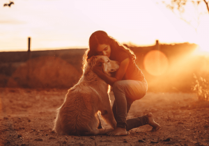 女人和狗，empath引号