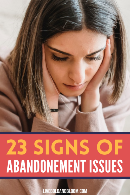 在我们大多数人放弃留下疤痕。在is post, you will learn the signs of abandonment issues and see if you are experiencing one.