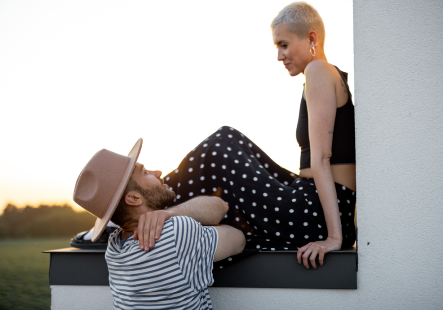 sweet couple having a lovely talk why men come back months later