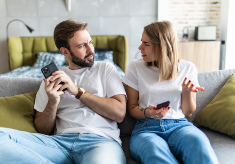 couple arguing over something signs he has multiple partners