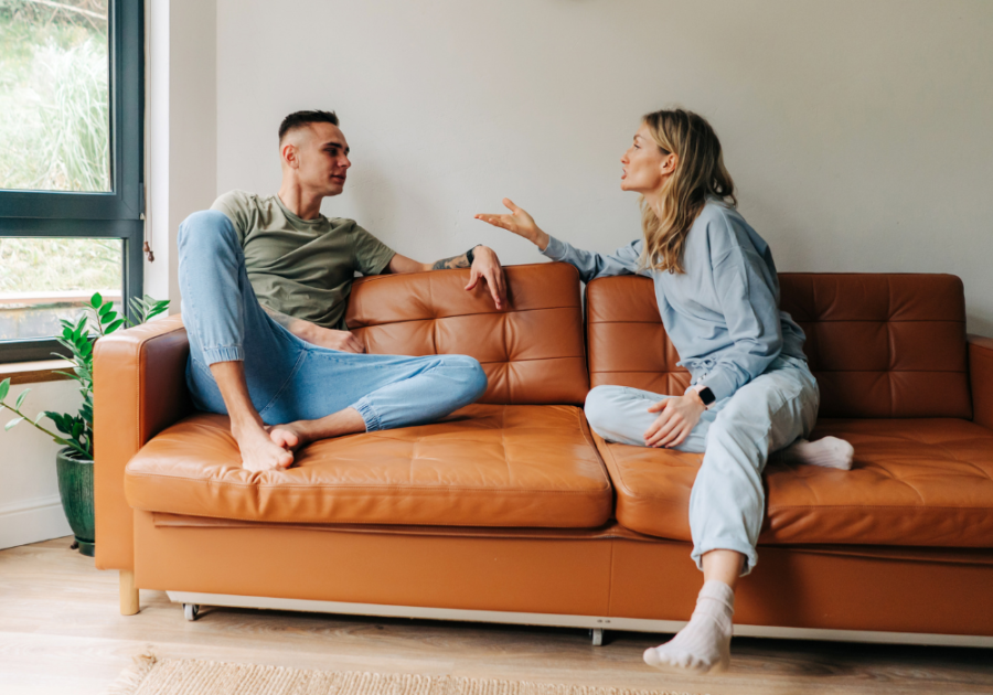 couple in the couch having a conversation signs of an immature woman